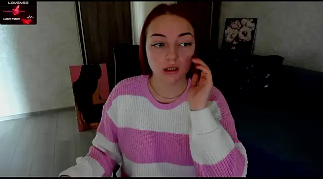 Snapshot of Stella__Cox chatting on 02-07-25, 09:16 Stella Cox online show from 02-07-25, 09:16