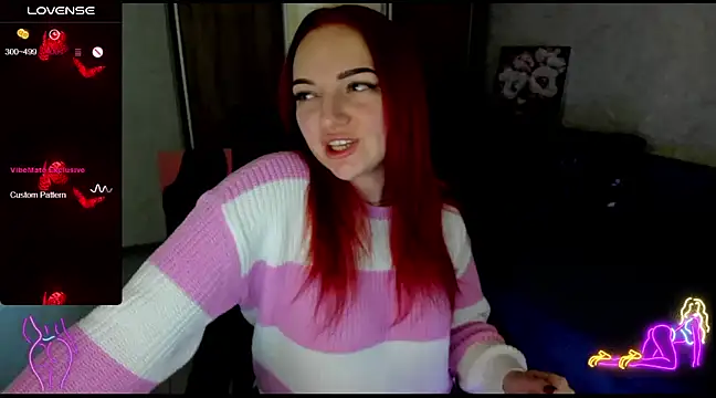 Snapshot of Stella__Cox chatting on 02-09-25, 06:22 Stella Cox online show from 02-09-25, 06:22