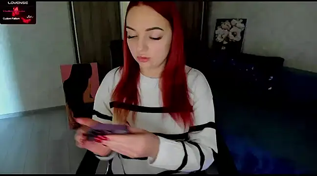 Snapshot of Stella__Cox chatting on 02-13-25, 06:30 Stella Cox online show from 02-13-25, 06:30