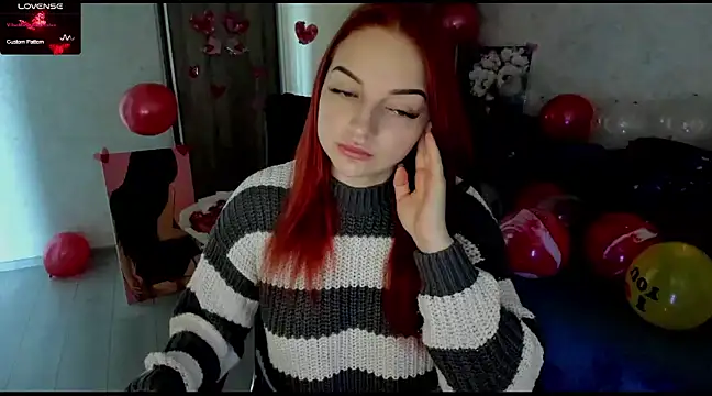 Snapshot of Stella__Cox chatting on 02-16-25, 06:21 Stella Cox online show from 02-16-25, 06:21