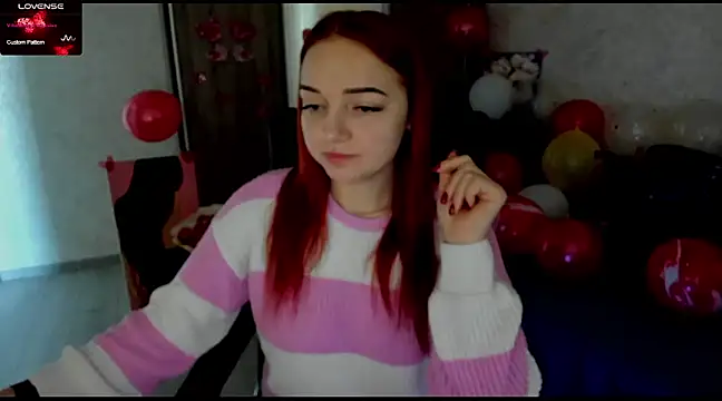 Snapshot of Stella__Cox chatting on 02-17-25, 06:20 Stella Cox online show from 02-17-25, 06:20