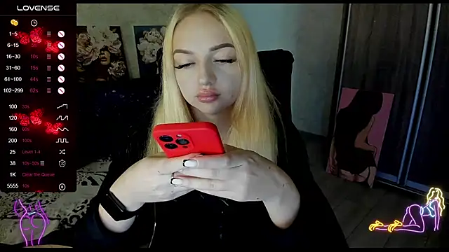 Snapshot of Stella__Cox chatting on 09-28-25, 05:24 Stella Cox online show from 09-28-25, 05:24
