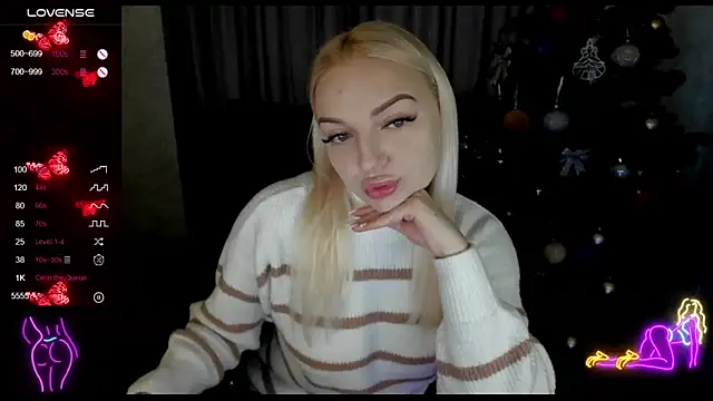 Snapshot of Stella__Cox chatting on 12-20-25, 06:31 Stella Cox online show from 12-20-25, 06:31