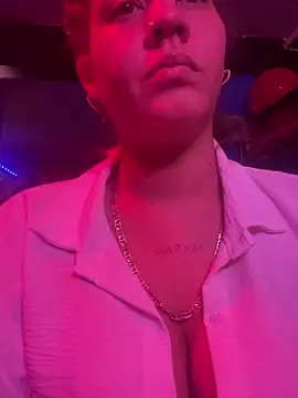 Snapshot of andreinitahg chatting on 12-11-24, 07:36 andreinitahg online show from 12-11-24, 07:36