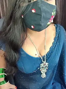 Snapshot of Tanvi-patil chatting on 12-17-25, 06:08 Tanvi-patil online show from 12-17-25, 06:08