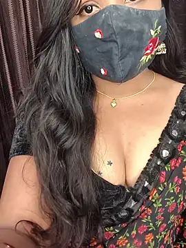 Snapshot of Tanvi-patil chatting on 01-05-26, 05:27 Tanvi-patil online show from 01-05-26, 05:27