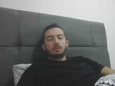 laynufff online show from 10-13-25, 07:52