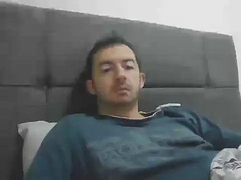 laynufff online show from 12-16-25, 05:23