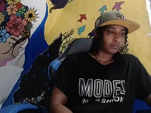 yohatinelly07 online show from 09-18-25, 01:18