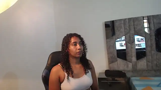 yohatinelly07 online show from 07-17-26, 09:19