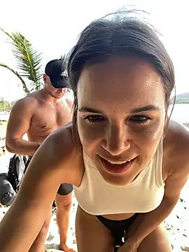 JuicyFruits93 online show from 02-06-25, 10:15