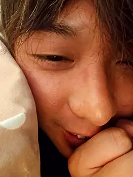 Snapshot of MANNZAAo06 chatting on 02-10-26, 01:21 MANNZAAo06 online show from 02-10-26, 01:21