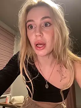 meanexx online show from 12-15-24, 08:15