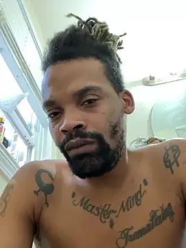 1BeautyN1Beast online show from 12-14-24, 01:59