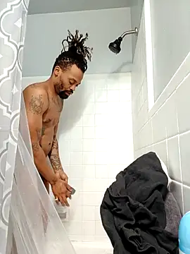 1BeautyN1Beast online show from 02-18-25, 06:15