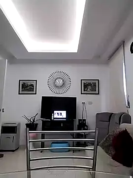 kinke31 online show from 01-15-25, 10:57