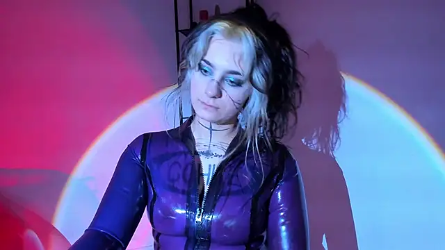 lady sontse  online show from 02-17-25, 07:53