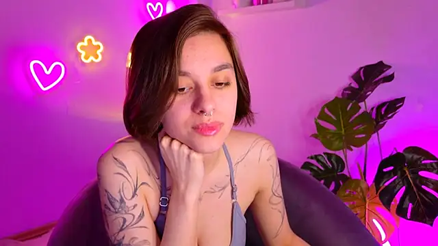 Celine Dionn online show from 05-14-26, 03:46
