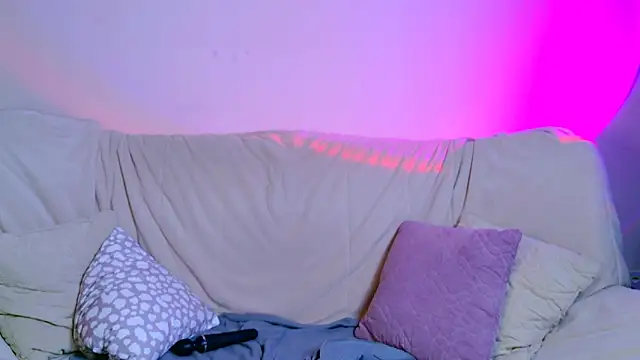 Celine Dionn online show from 05-23-26, 04:39