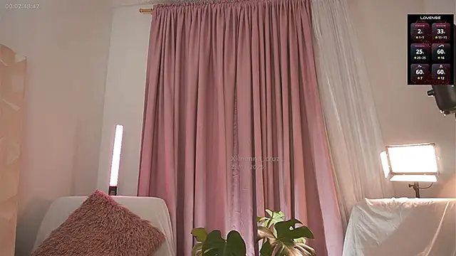 Ximenna Cruz online show from 01-29-25, 12:12