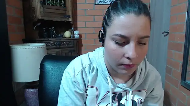 alexia 87 online show from 12-02-25, 11:11