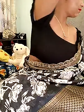 Divya girl online show from 09-13-25, 09:31