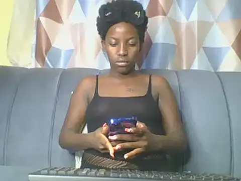 HoLy-ViRgiN online show from 02-28-25, 12:32