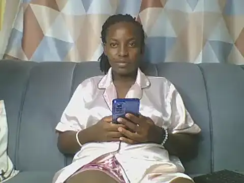 HoLy-ViRgiN online show from 03-05-25, 12:38