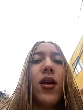 Snapshot of melody-dy chatting on 01-04-25, 07:55 melody-dy online show from 01-04-25, 07:55