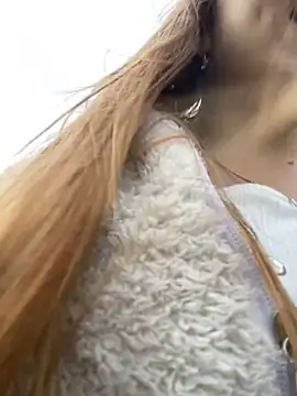 Snapshot of melody-dy chatting on 09-08-25, 10:09 melody-dy online show from 09-08-25, 10:09