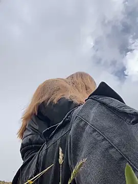 Snapshot of melody-dy chatting on 09-17-25, 09:27 melody-dy online show from 09-17-25, 09:27