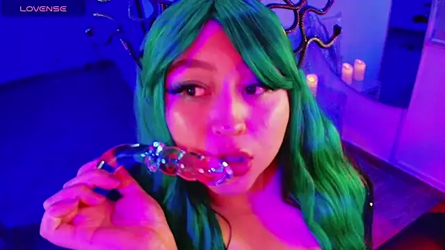 Snapshot of Lena_sweetx chatting on 10-18-25, 08:53 Lena sweetx online show from 10-18-25, 08:53