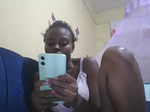 Snapshot of hotpristine chatting on 11-10-25, 09:03 hotpristine online show from 11-10-25, 09:03