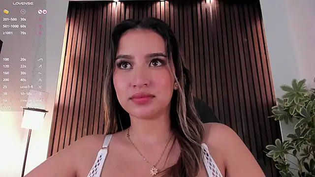 Snapshot of danii_hill_ chatting on 01-29-25, 01:05 danii hill online show from 01-29-25, 01:05