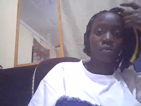sexy butty  online show from 06-30-26, 05:47
