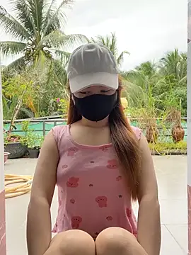 BabyThree  online show from 09-11-25, 07:30