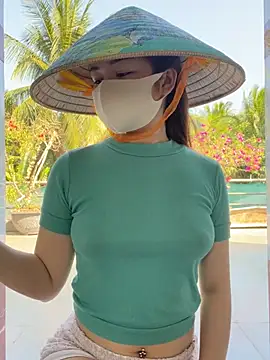 BabyThree  online show from 03-13-26, 08:32