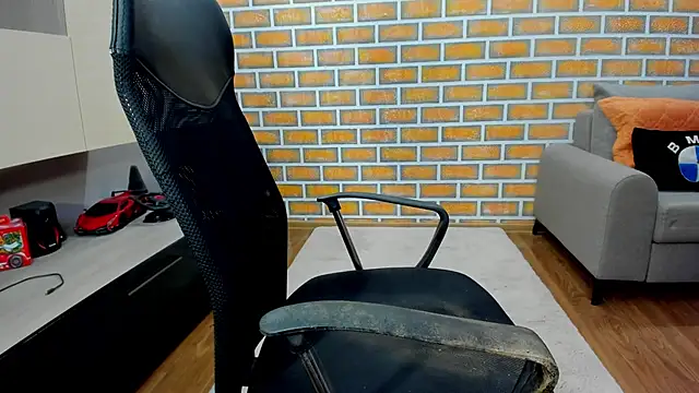Snapshot of hottitsAnna chatting on 02-28-25, 04:53 hottitsAnna online show from 02-28-25, 04:53