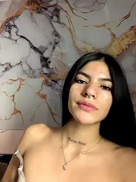 liss hot  online show from 11-13-25, 09:36