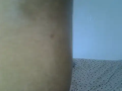 laetitia  online show from 09-24-25, 12:58