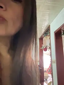 Snapshot of Yulia_sx chatting on 12-16-25, 06:13 Yulia sx online show from 12-16-25, 06:13