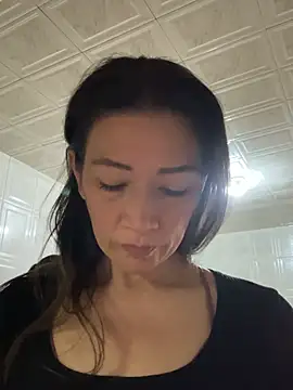 Snapshot of Yulia_sx chatting on 01-14-26, 03:06 Yulia sx online show from 01-14-26, 03:06