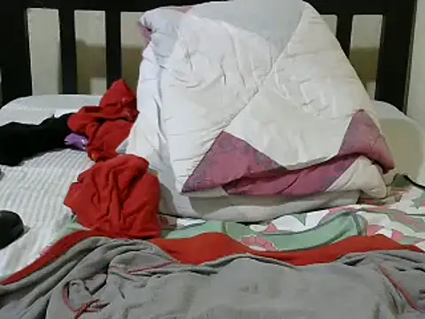 Snapshot of wetberrry chatting on 01-06-25, 08:18 wetberrry online show from 01-06-25, 08:18