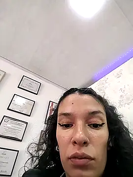 Snapshot of rebekka_simpson chatting on 02-14-25, 05:25 rebekka simpson online show from 02-14-25, 05:25