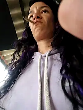 rebekka simpson online show from 03-25-26, 02:23