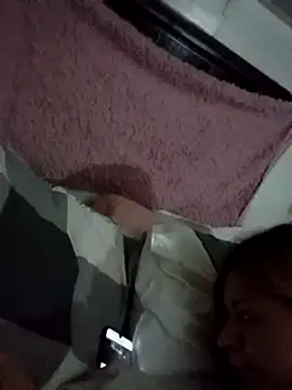 allissonw13 online show from 03-08-25, 07:49