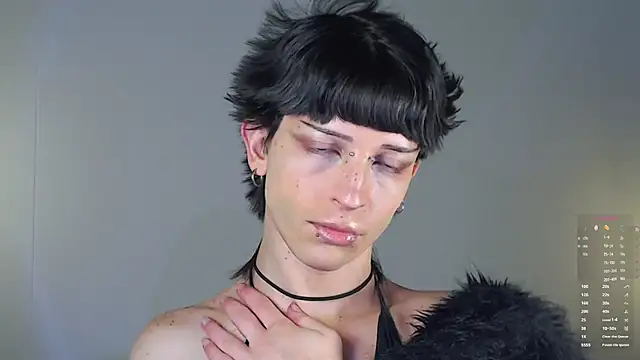 Snapshot of succubot chatting on 12-04-25, 10:02 succubot online show from 12-04-25, 10:02