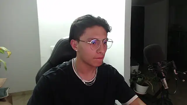 jay dimarco2 online show from 12-17-25, 04:40