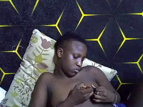 Snapshot of Spicey_diana chatting on 03-22-25, 07:53 Spicey diana online show from 03-22-25, 07:53