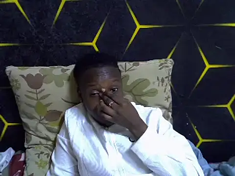 Snapshot of Spicey_diana chatting on 03-23-25, 08:04 Spicey diana online show from 03-23-25, 08:04